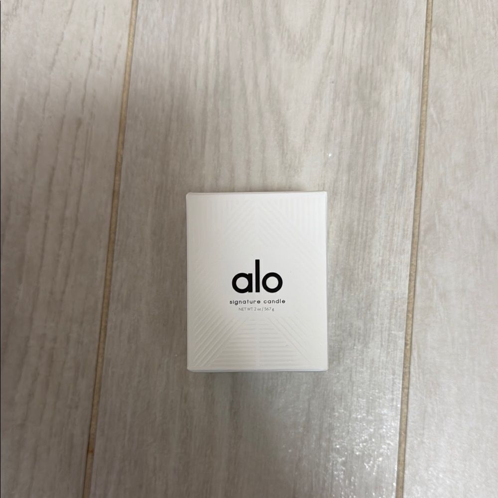 NWT Alo candle